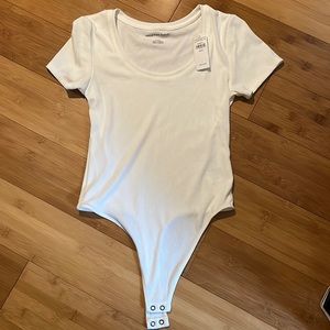 American eagle white cotton bodysuit